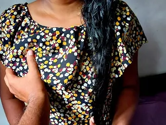 Luxurious Brownis entices her stepbro with her splendid looks & red-hot assets in this torrid Chinese desire