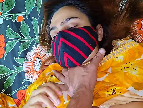 Saira Pakistan: Stepbro's red-hot g-string- pad rubdown & sloppy converse in Hindi audio
